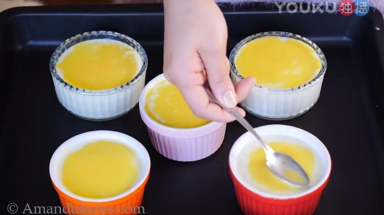 Tu lam banh pudding trung nuong “chuan” nhu Hong Kong-Hinh-13
